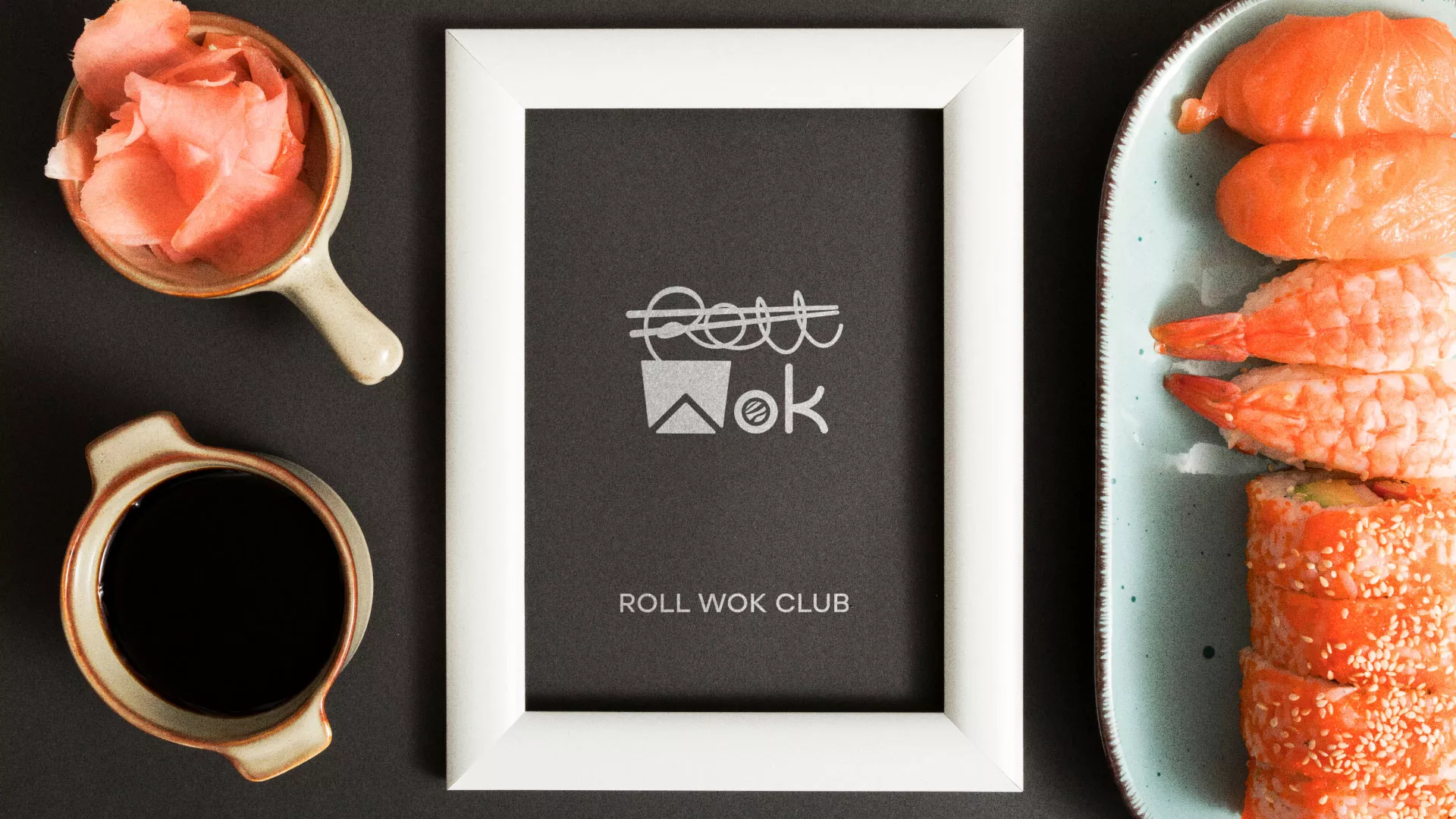 Разработка логотипа суши-бара «Roll Wok Club» в Макарове
